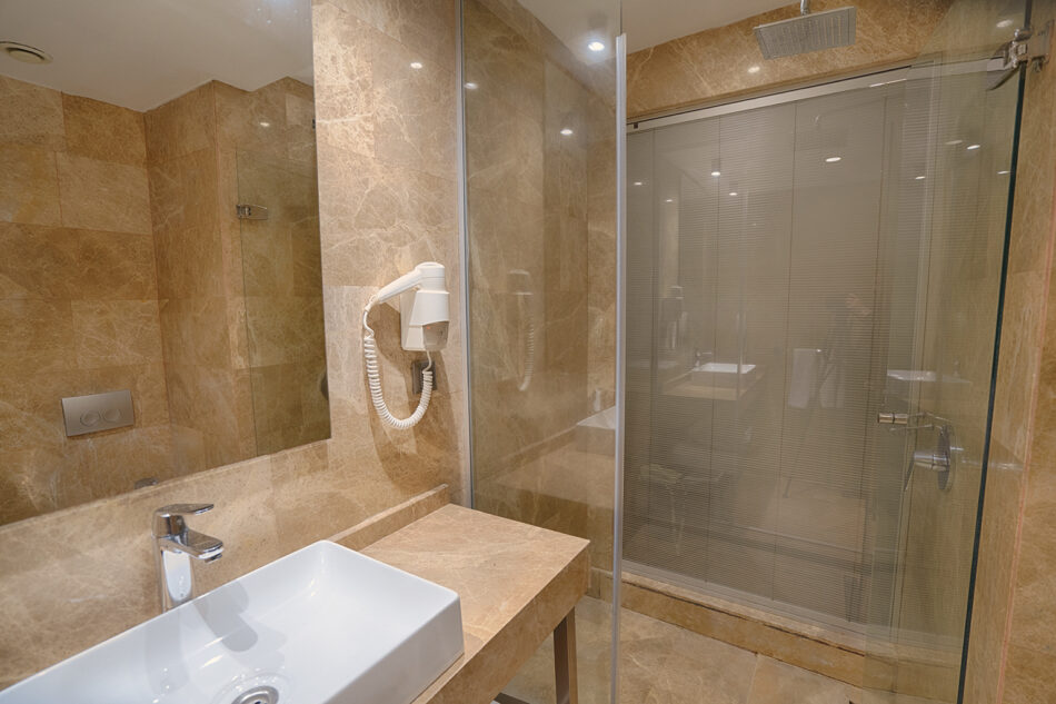 Banyo 2